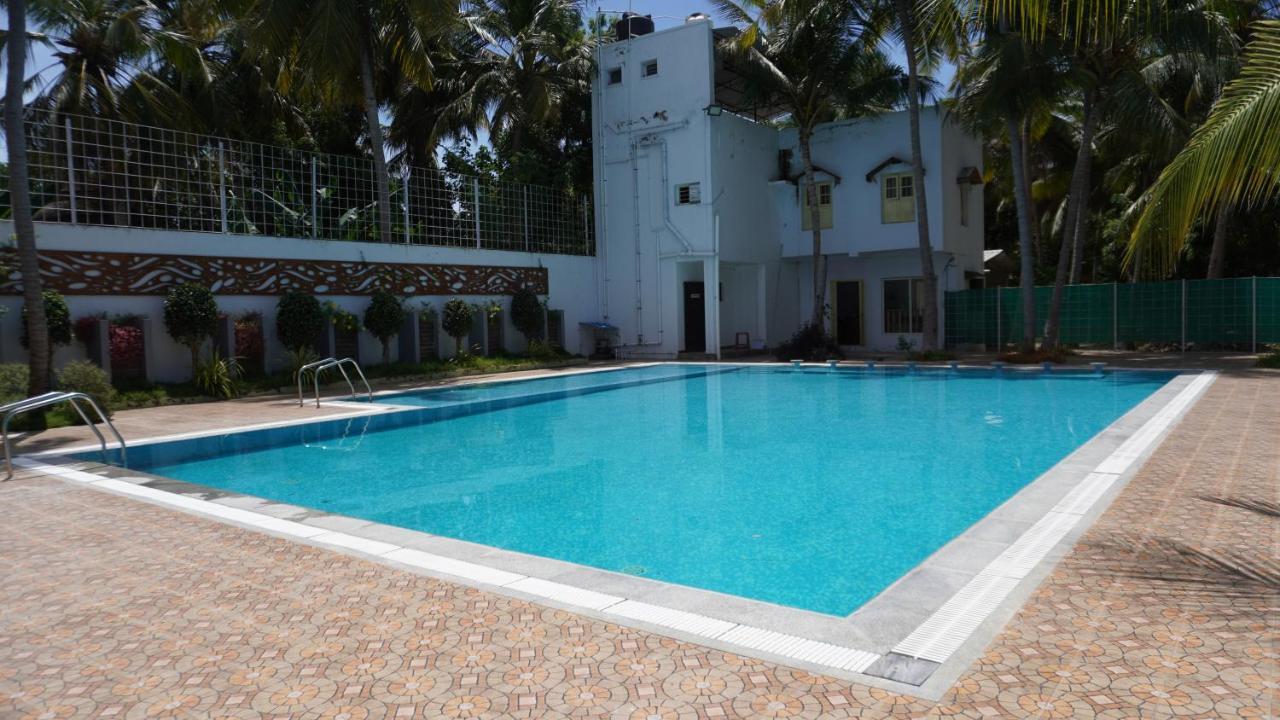 Rk Resorts Karaikal Kültér fotó