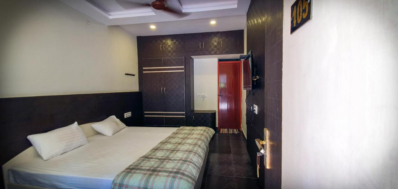 Rk Resorts Karaikal Kültér fotó