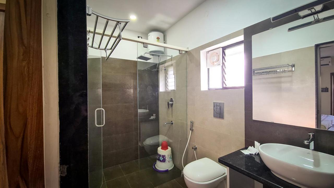 Rk Resorts Karaikal Kültér fotó