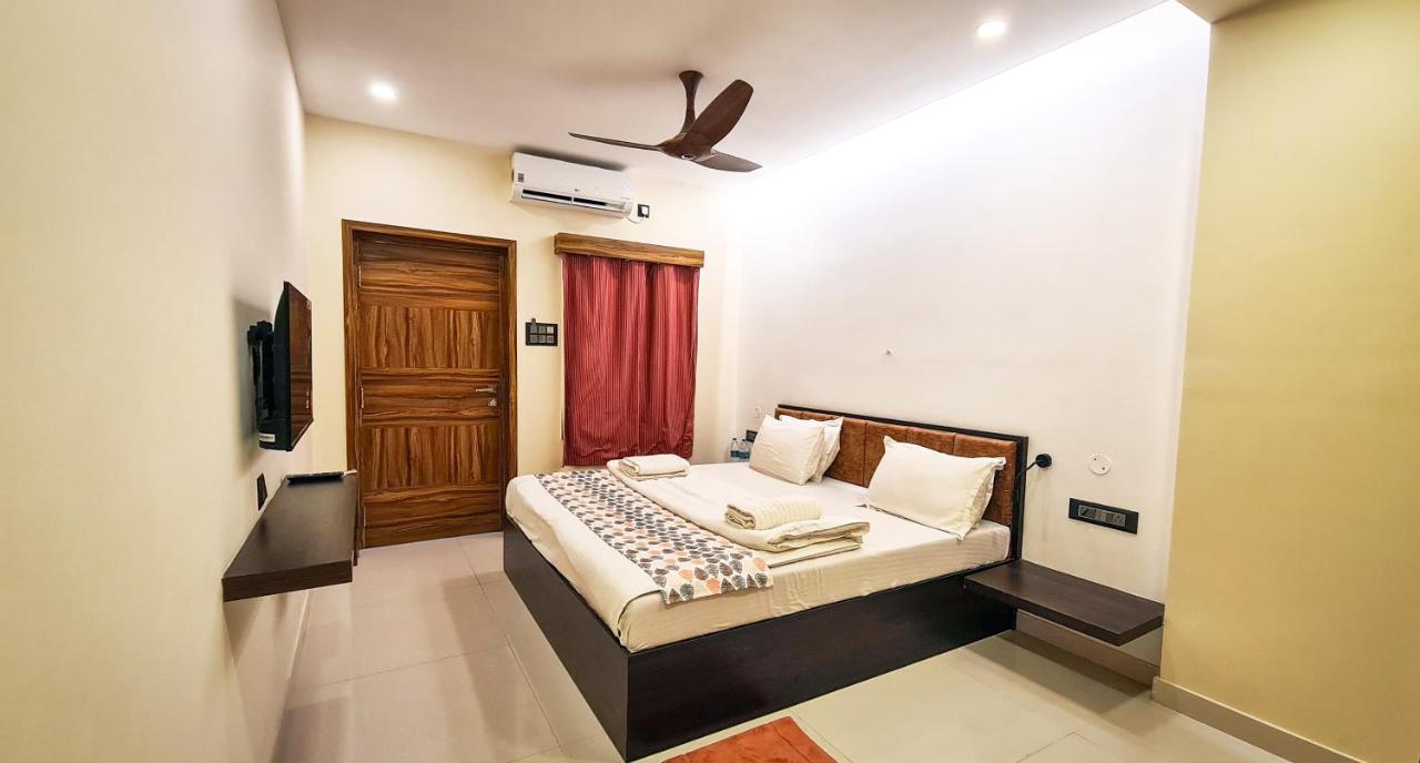 Rk Resorts Karaikal Kültér fotó